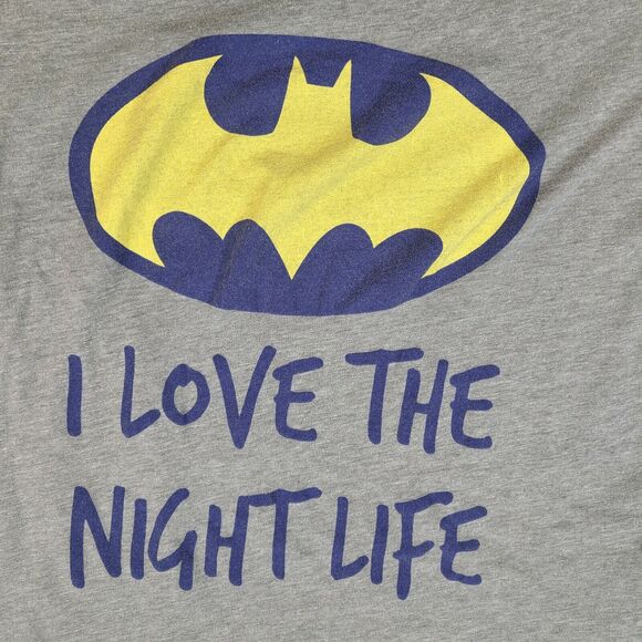 Batman Women's T-Shirt‎ Large "I Love The Night Life" DC Comics - Picture 2 of 12